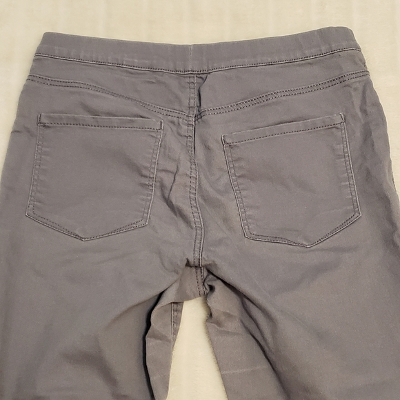 BOGO Free🦋 H&M Grayish Blue Pull-On Jeggings - Picture 7 of 16